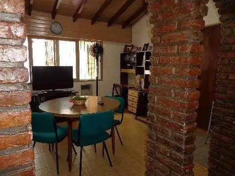 Casa  en Venta ubicado en Quilmes Oeste, Quilmes, G.B.A. Zona Sur - SVN0620_LP584408_1