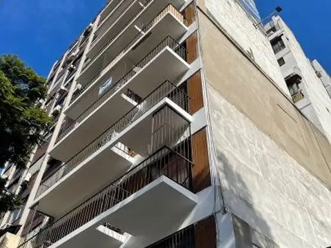 VENTA DEPARTAMENTO 2 AMBIENTES CENTRO CON BALCON