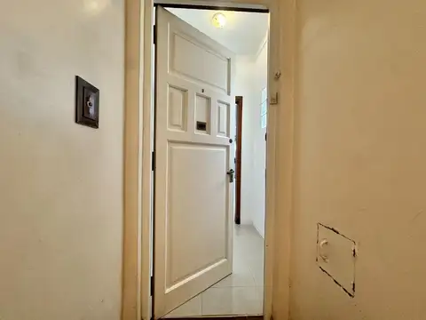 Depto Tipo Casa en Venta en Caballito, USD 139.000