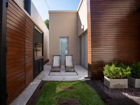 Casa en Venta en Manuel B Gonnet, USD 200.000