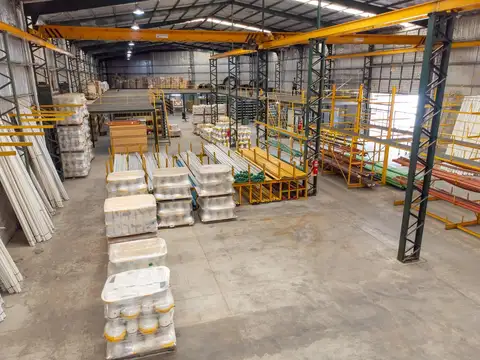 Depósito en Benavidez