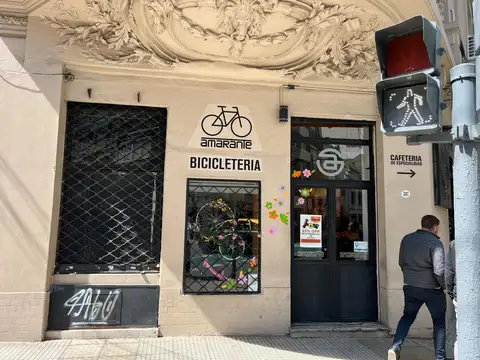 Local en Venta 60 años