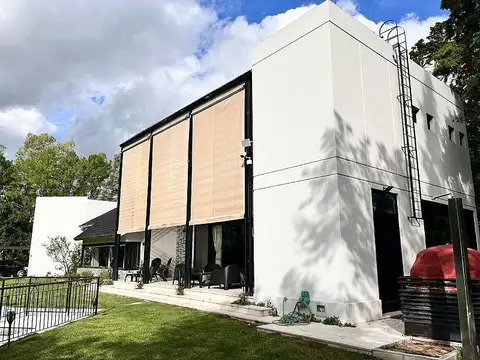 Casa en Venta en Exaltacion De La Cruz, USD 420.000