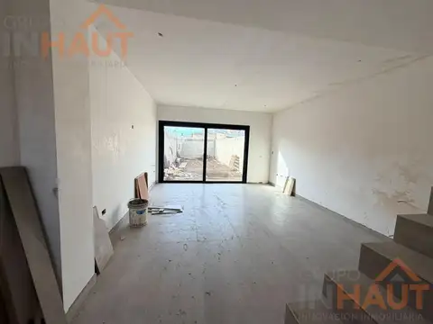 Depto Tipo Casa en Venta al Oeste