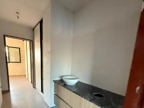 Depto Tipo Casa en Venta al Oeste