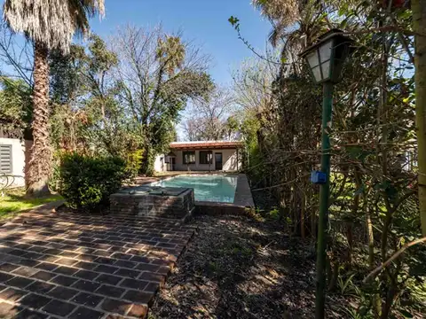 VENTA CASA ESTILO LOFT EN FUNES 