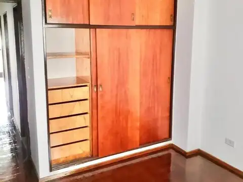 Departamento 4 ambientes con 3 baños
