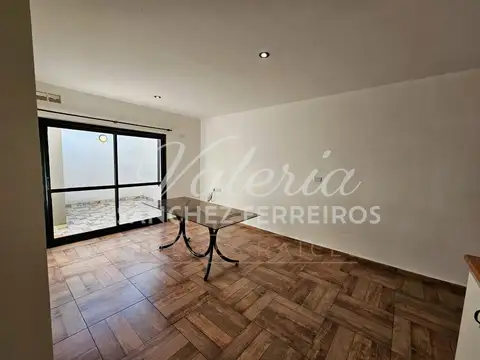 Martín Rodríguez 800