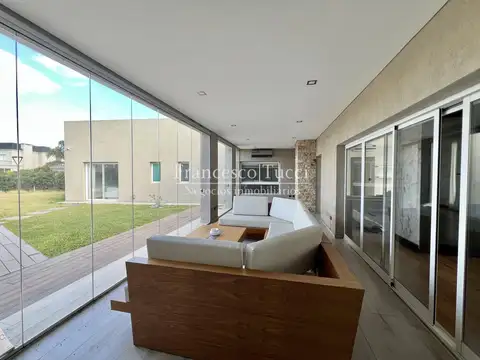 Casa en Alquiler al Norte