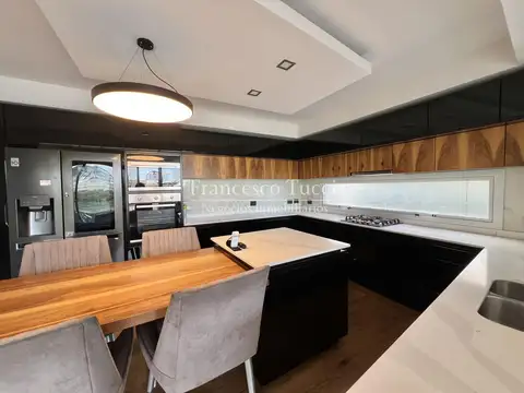 Casa en Alquiler en Terravista, USD 2.600