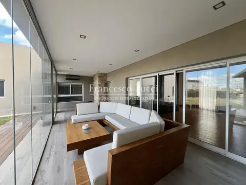 Casa en Alquiler 5 años