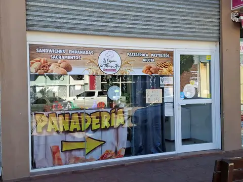 Local en Alquiler Via Pública