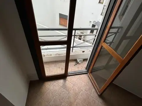 Departamento en Venta en Alberdi, USD 78.000