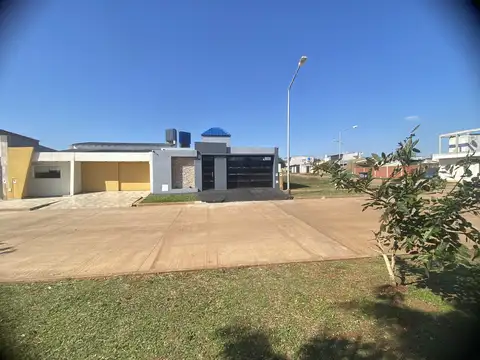 Casa en Venta en Posadas, USD 160.000
