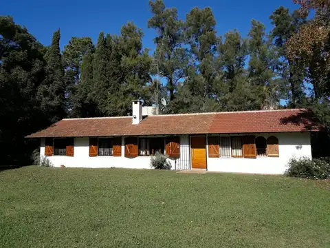 Casa 5 ambientes con 3 baños