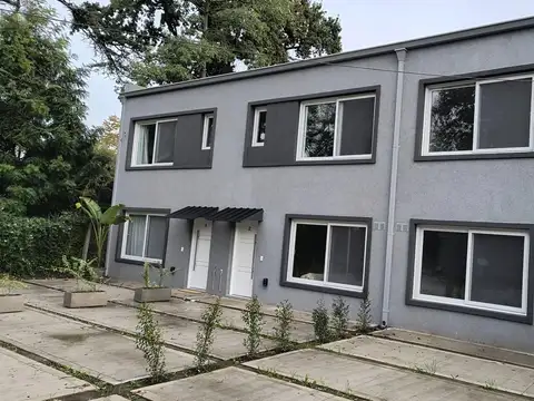 RBS. Duplex en Village Estrada, Don Torcuato