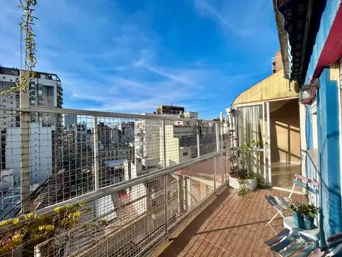 DEPARTAMENTO 4 AMBIENTES BALVANERA A REFACCIONAR