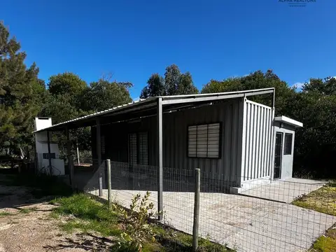 Casa en alquiler temporario c/ cochera en Santa Monica