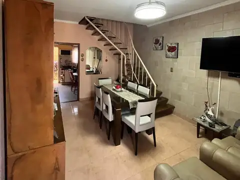Depto Tipo Casa en Venta en San Justo, USD 90.000