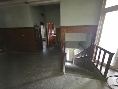 Loma Hermosa – Departamento Tipo Casa de 5 Ambientes en Planta Alta F: 11291