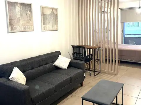 Roca 700, Piso 1
