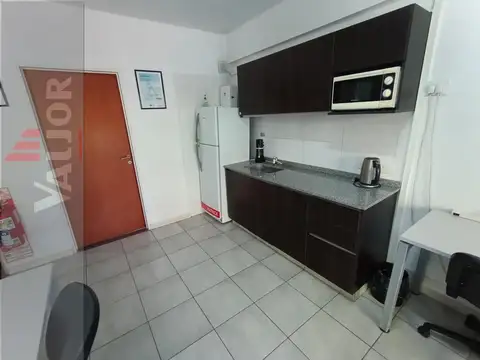 Monoambiente divisible al frente con balcon 38.52m2 totales- Apto Profesional 