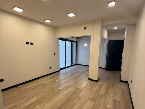 Depto Tipo Casa en Alquiler en Villa Urquiza, $ 600.000