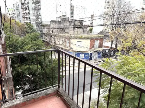 3 ambientes todos al frente SÚPER LUMINOSOS