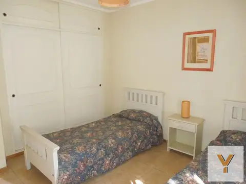 Tríplex en venta - 3 Dormitorios 1 Baño - 200Mts2 - Pinamar