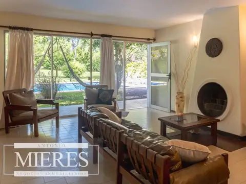 Casa 6 ambientes con 3 baños