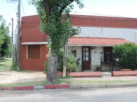     Casa Grande  Comercio / Familia