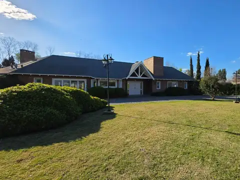 Casa en Venta en Manzanares, USD 315.000