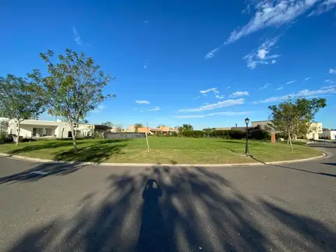 VENTA LOTE EN SAN RAMON , VILLA ROSA PILAR DEL ESTE 