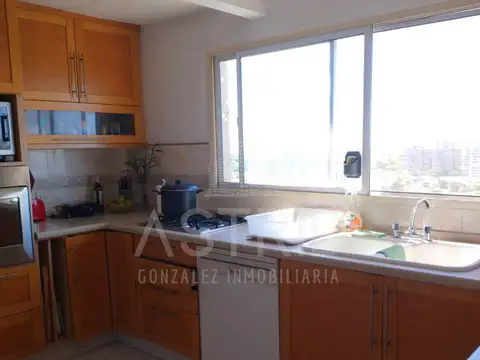 Departamento 4 ambientes con 3 baños