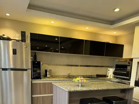Casa en venta en pleno corazón de Villa Sarita