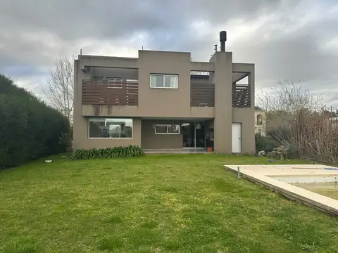 CASA EN ALQUILER GRAND BELL II