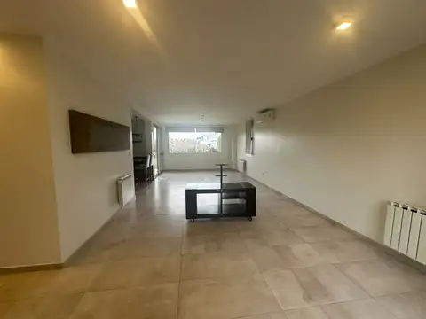 Casa en Alquiler de 4 dormitorios