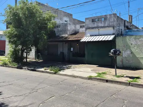 CASA VENT 3 AMB JOSE LEON SUAREZ A RECICLAR