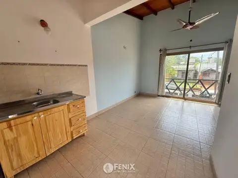 CF1315 - CASA EN VENTA - 3 DORMITORIOS - AV. SANTA CATALINA Y LORENZINI