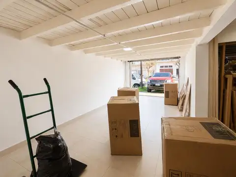 VENTA Local + 2 Departamentos P. Ramos Oeste