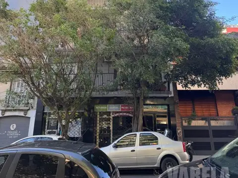 FELIPE VALLESE  al 500 Piso 3° Interno