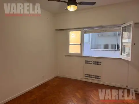 Departamento en Caballito Felipe Vallese 500 Alquiler  3amb Interno Alquiler$710.000Expensas$90.000