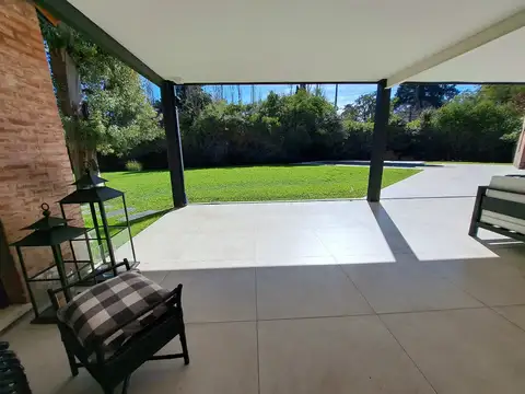 Casa en Venta en Countries y Barrios Cerrados en San Isidro, USD 2.200.000