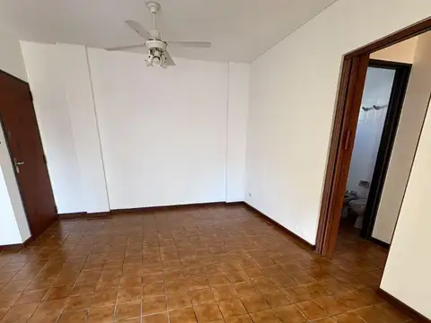 Departamento en Alquiler en Caballito, $ 650.000