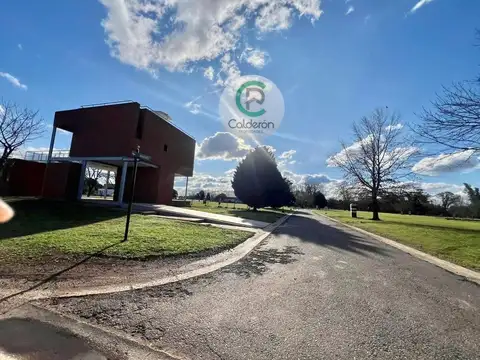 Terreno Lote en Venta Barrio Cerrado  Del Golf