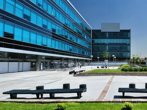 Alquiler de oficina de 1280 m2 en Olivos