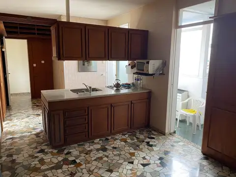 Departamento 4 ambientes con 3 baños