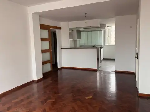 VENTA SEMIPISO 2 DORMITORIOS - CENTRO