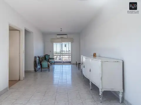 Avenida Almirante Brown 900