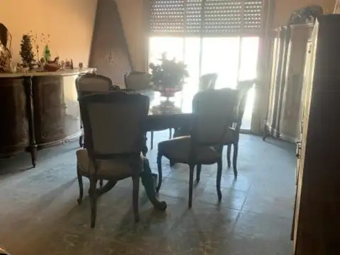 Depto Tipo Casa en Venta en Pompeya, USD 90.000